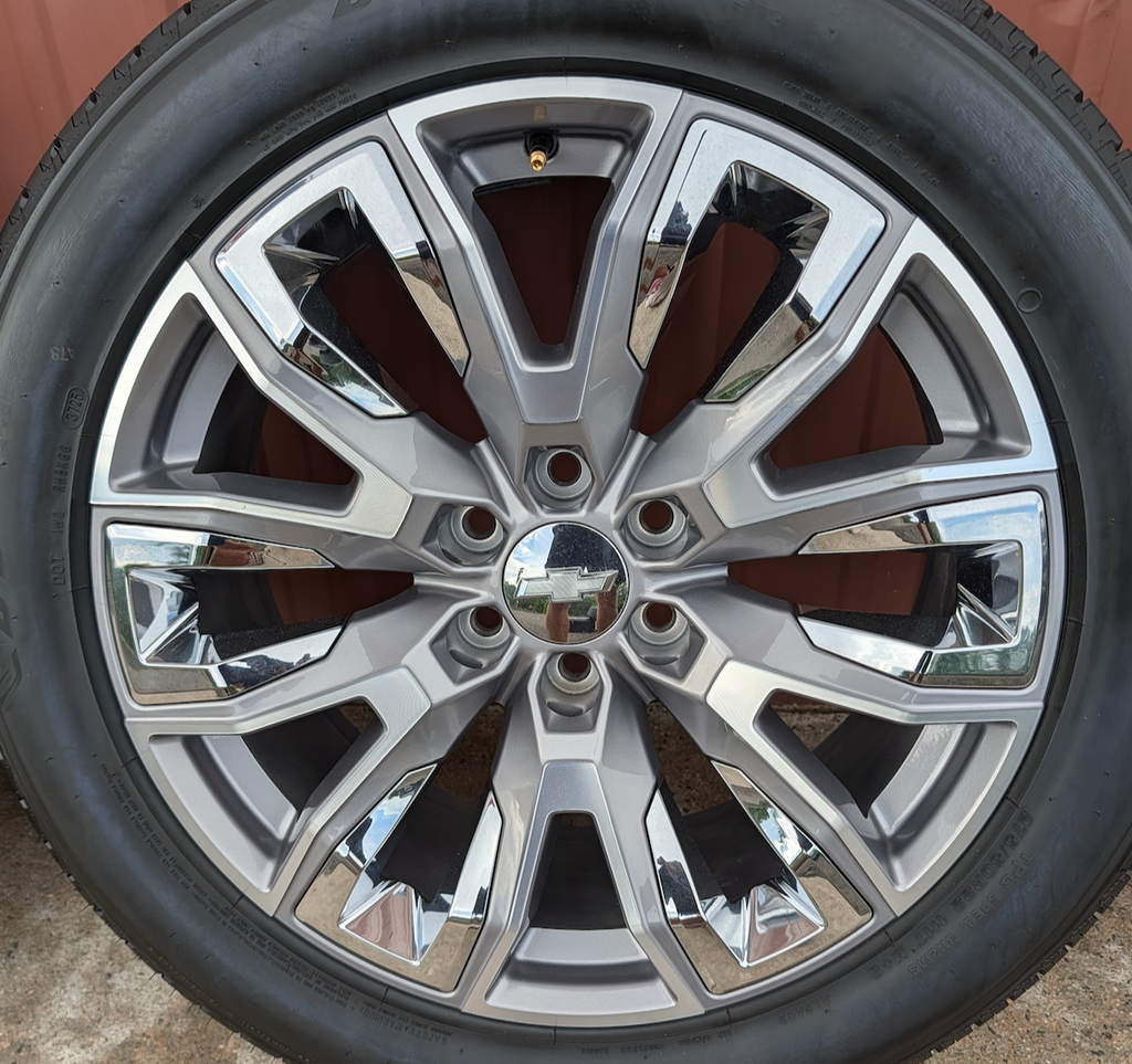 Machined Chevrolet Silverado 1500 High Country OEM 22” Wrapped in Bridgestone Alenza 275/50R22