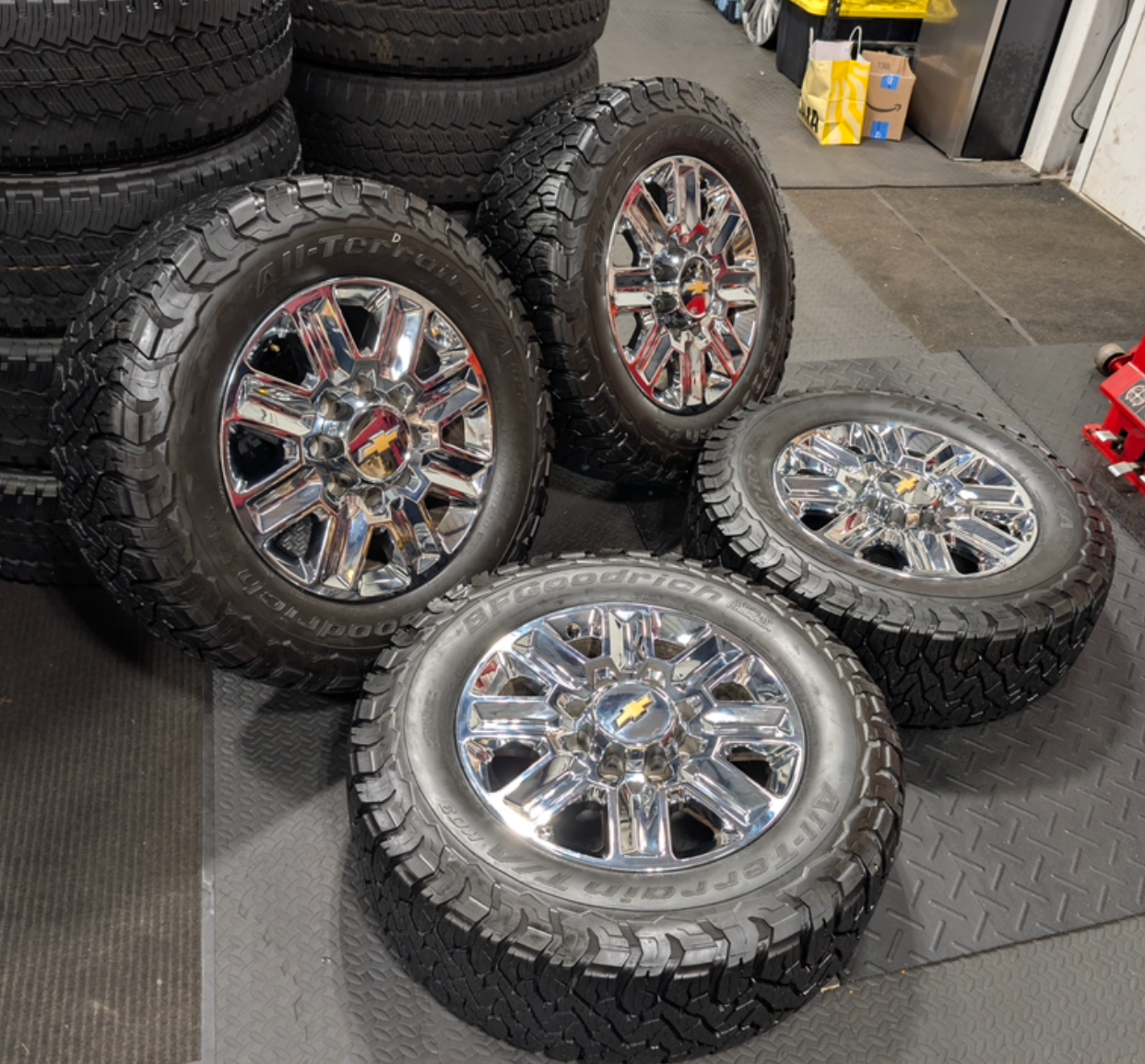 Chrome Chevrolet Silverado 2500HD / 3500HD High Country OEM 20” Wrapped in BFGoodrich All-Terrain T/A LT285/65R20
