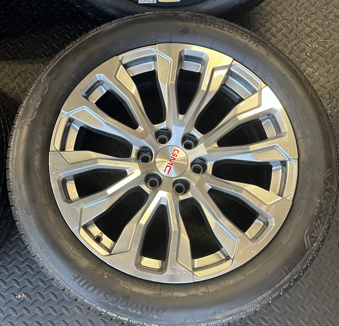 Machined & Gray GMC Yukon SLT OEM 22” Wrapped in Bridgestone 275/50R22