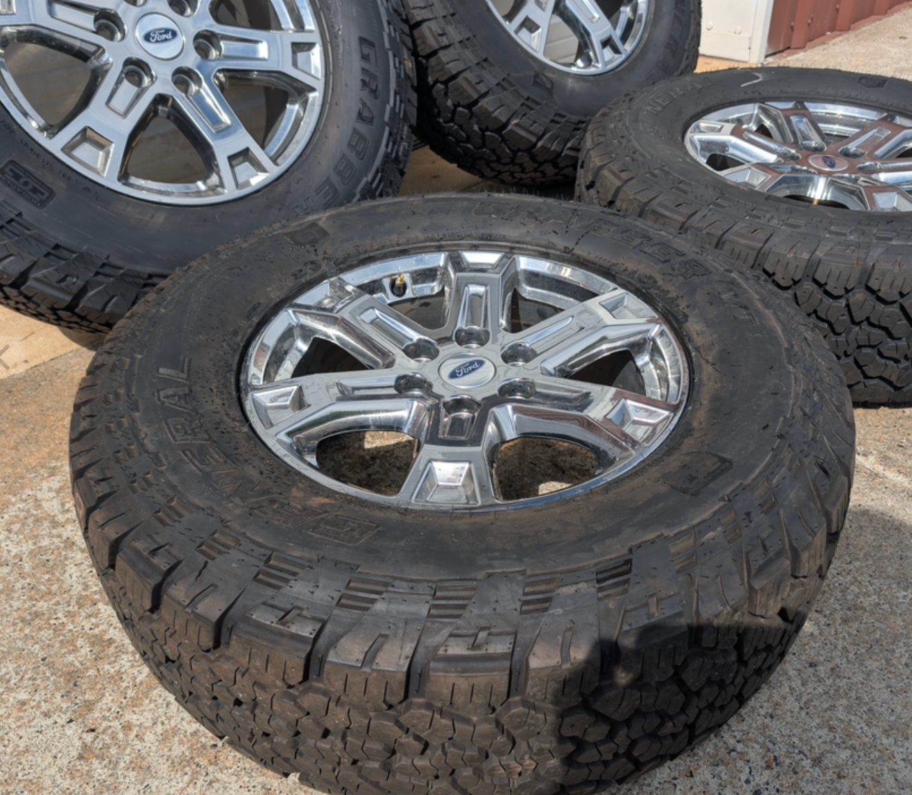 Chrome Ford F-150 XLT OEM 18” Wrapped in General Grabber A/T 275/70R18