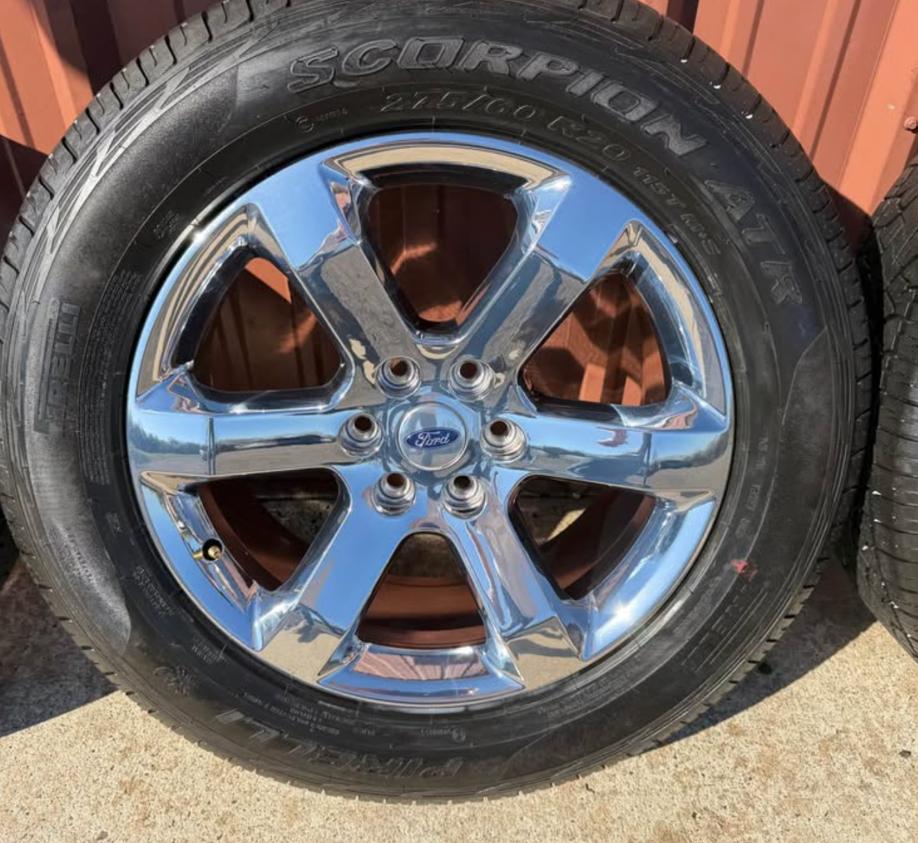 Ford F-150 20” Chrome King Ranch Lariat wheels & tires 6x135