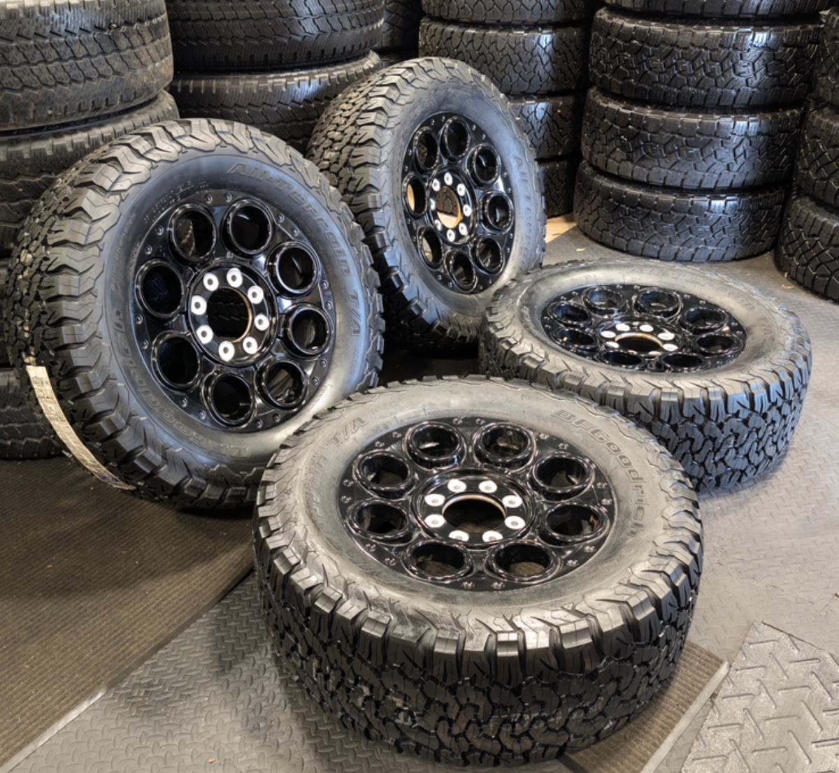 Gloss Black Ford F-250 / F-350 Tremor Lariat BAP OEM 20” Wrapped in BFGoodrich All-Terrain T/A 35x12.50R20LT