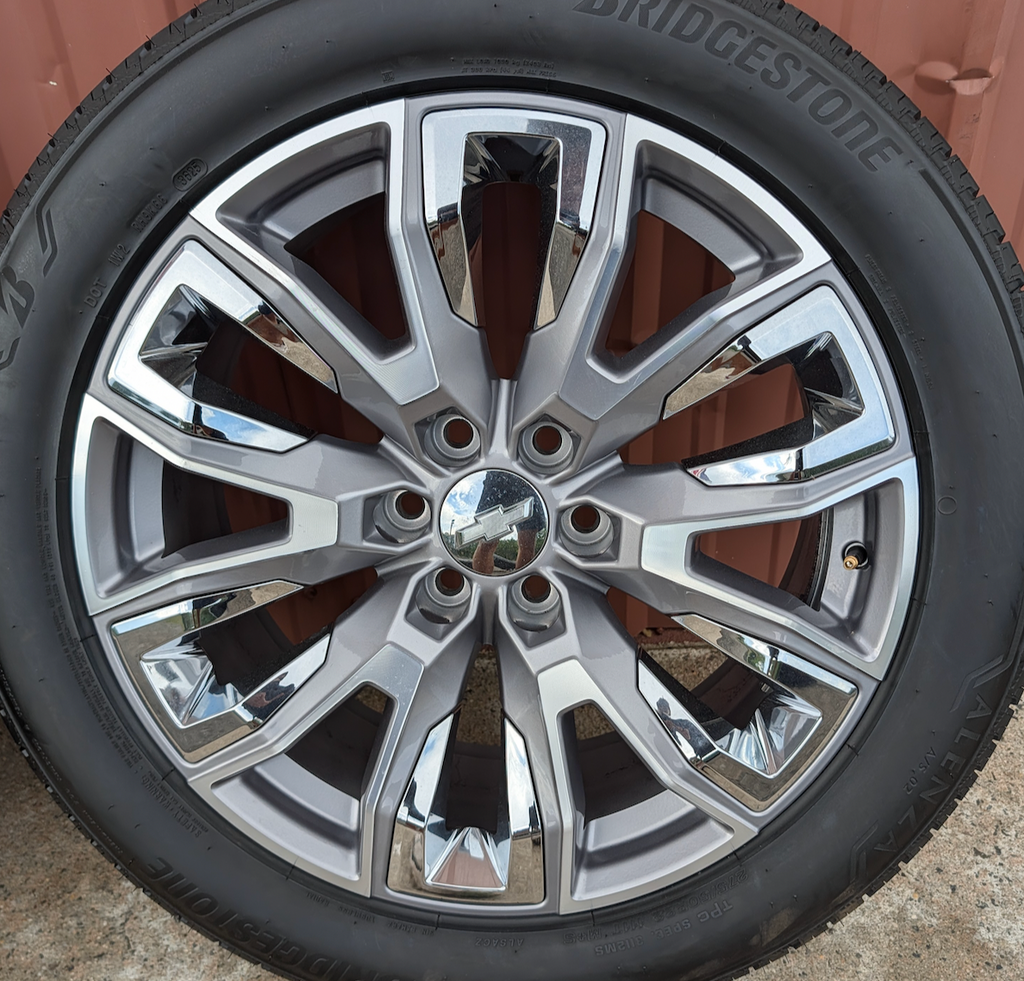Machined Chevrolet Silverado 1500 High Country OEM 22” Wrapped in Bridgestone Alenza 275/50R22