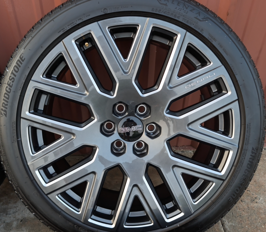 Machined GMC Yukon Denali Ultimate OEM 24” Wrapped in Bridgestone Alenza A/S 02 285/40R24