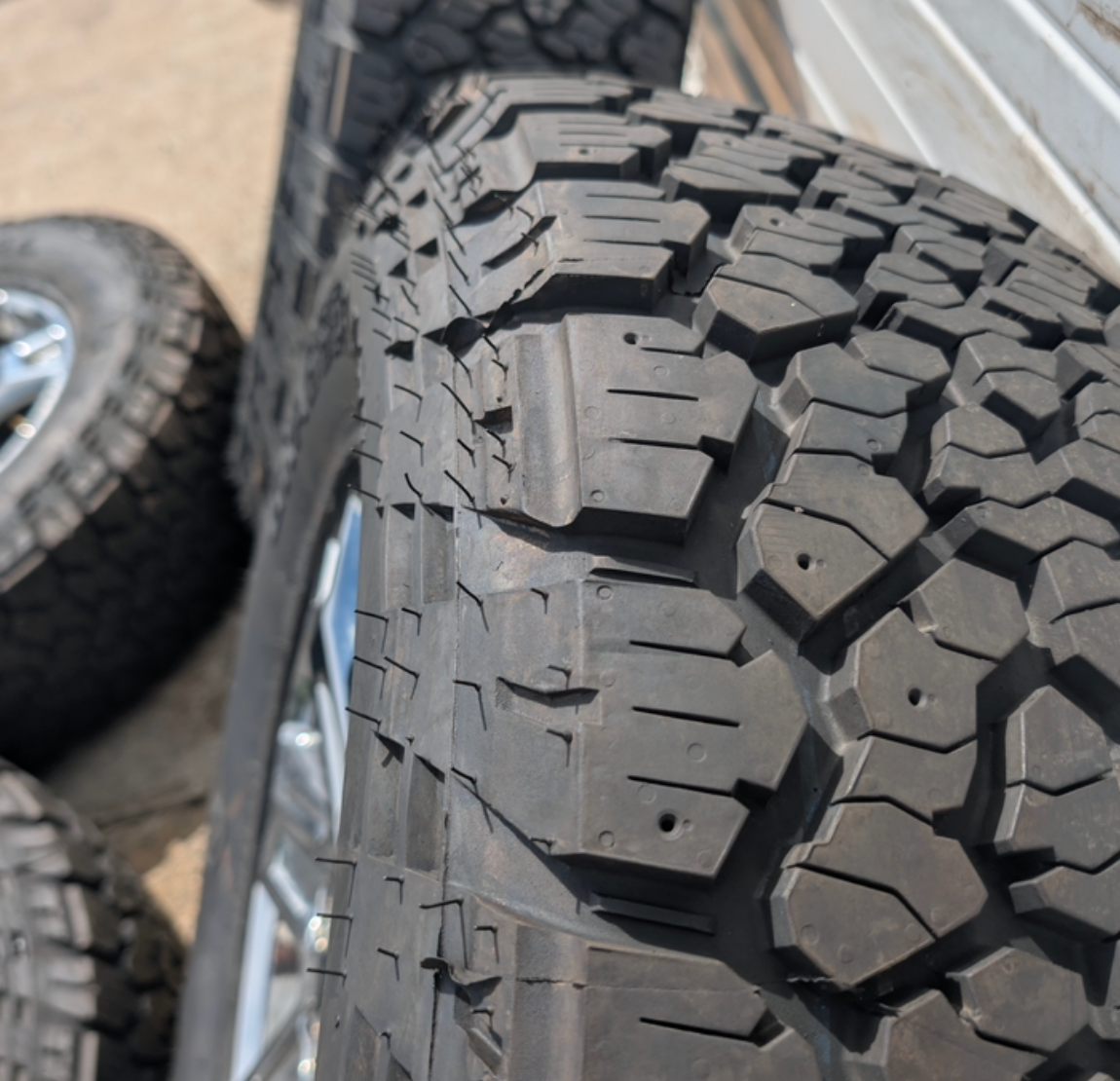 Chrome Ford F-150 XLT OEM 18” Wrapped in General Grabber A/T 275/70R18