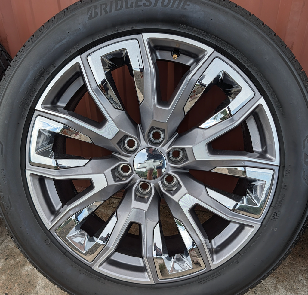 Machined Chevrolet Silverado 1500 High Country OEM 22” Wrapped in Bridgestone Alenza 275/50R22