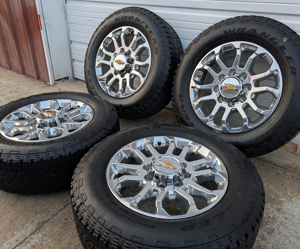 Polished Chevrolet Silverado 2500HD / 3500HD LTZ OEM 20” Wrapped in Goodyear Wrangler TrailRunner A/T LT275/65R20