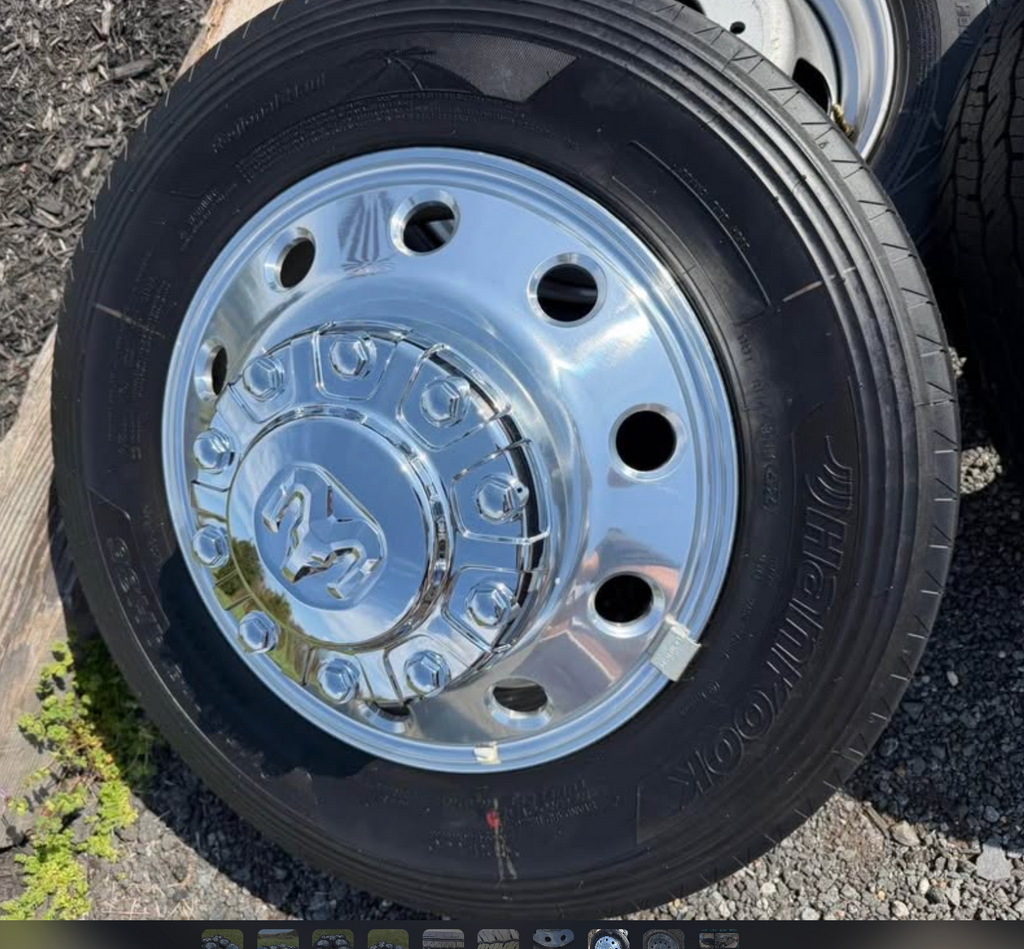 NEW 2025 RAM Heavy Duty Dually 4500/5500 OEM 19.5 wheels & tires Aluminum 10x225