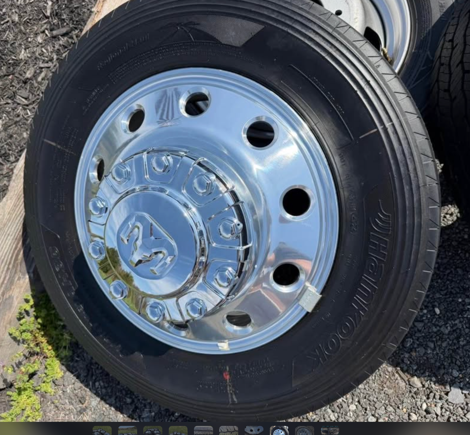 NEW 2025 RAM Heavy Duty Dually 4500/5500 OEM 19.5 wheels & tires Aluminum 10x225