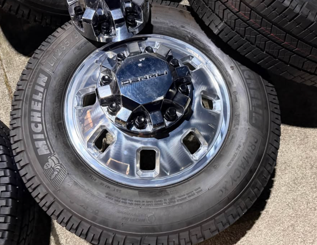 NEW 2011-2026 GMC Sierra 3500 Silverado 3500 Dually Denali High country OEM 18” Wheels/tires 8x210