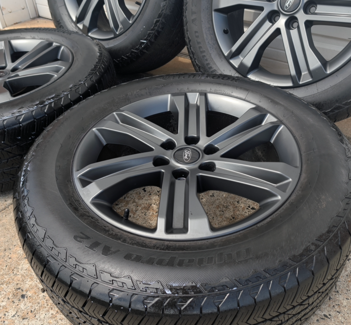 Gray Ford F-150 XLT Sport / Lariat Sport OEM 20” Wrapped in Hankook Dynapro AT2 275/60R20