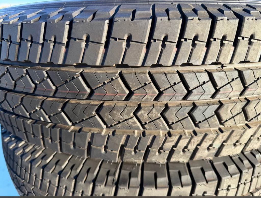 New OEM 2026 gmc sierra chevy silverado 3500 dually wheels & tires 18” 8x210
