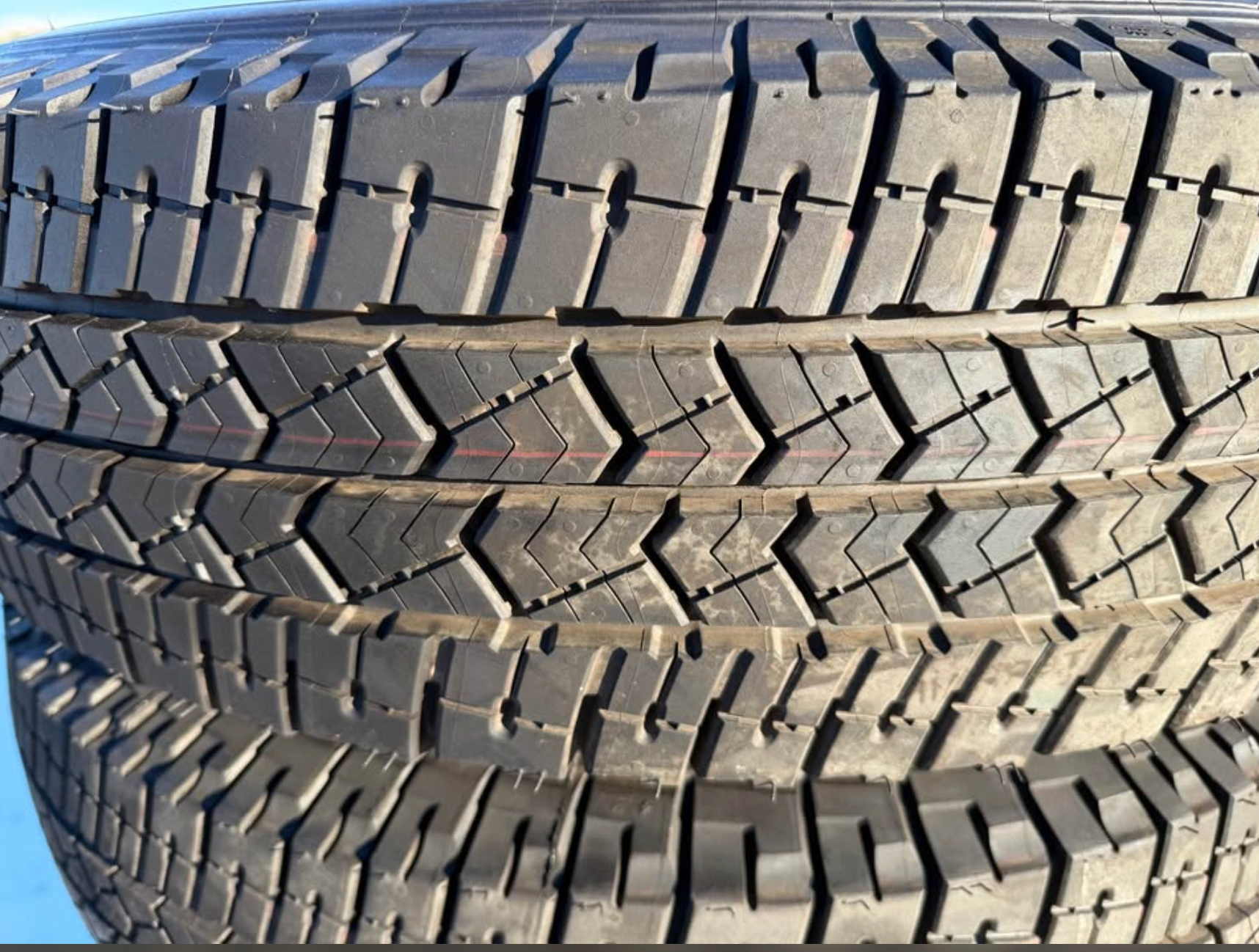 New OEM 2026 gmc sierra chevy silverado 3500 dually wheels & tires 18” 8x210