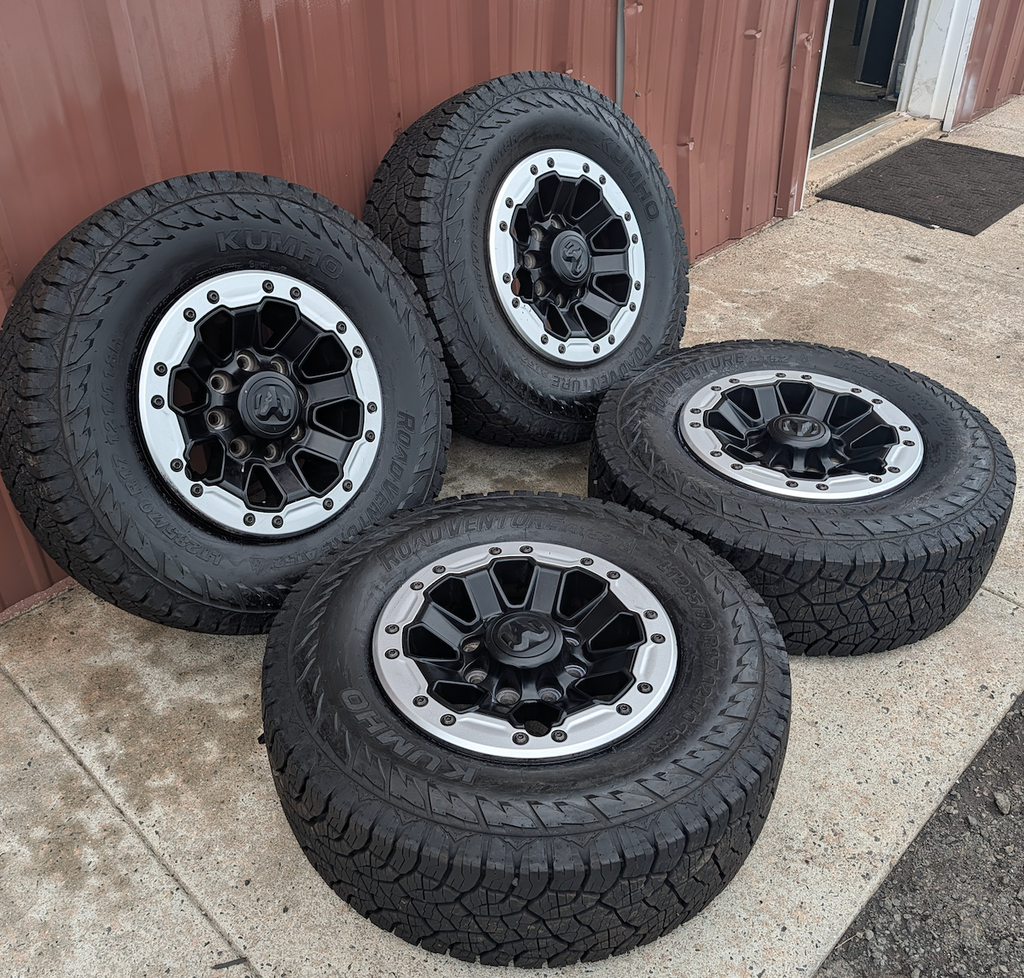 Machined Ram 2500 / 3500 Power Wagon OEM 17” Wrapped in Kumho Road Venture AT52 LT285/70R17