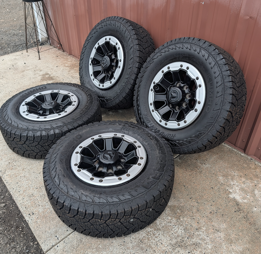 Machined Ram 2500 / 3500 Power Wagon OEM 17” Wrapped in Kumho Road Venture AT52 LT285/70R17