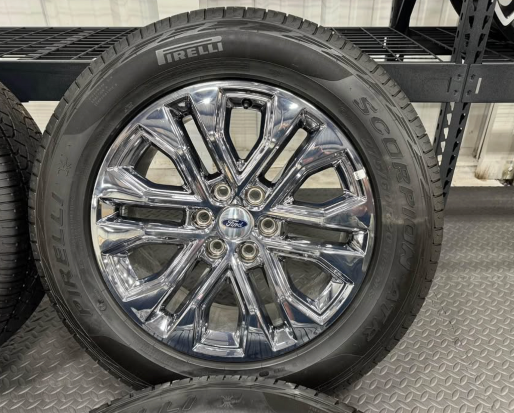 NEW 2026 Ford F-150 20” chrome wheels & tires King Ranch 6x135