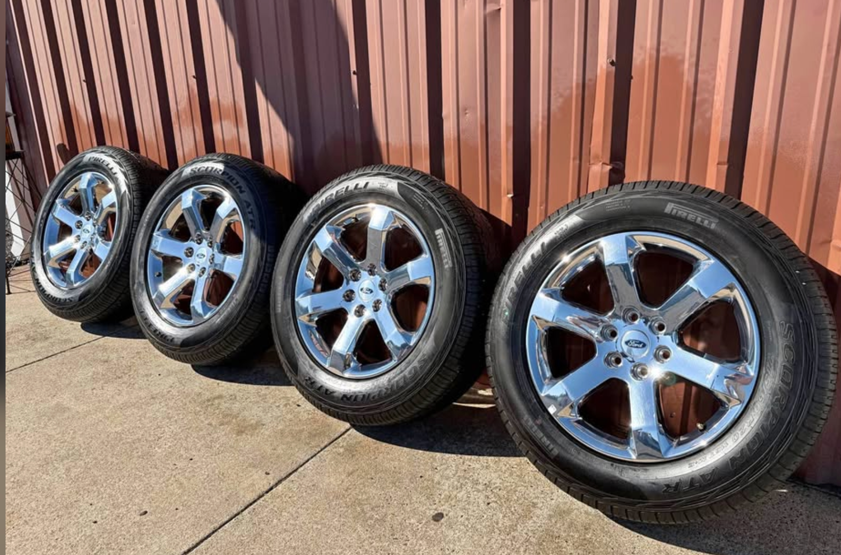 Ford F-150 20” Chrome King Ranch Lariat wheels & tires 6x135