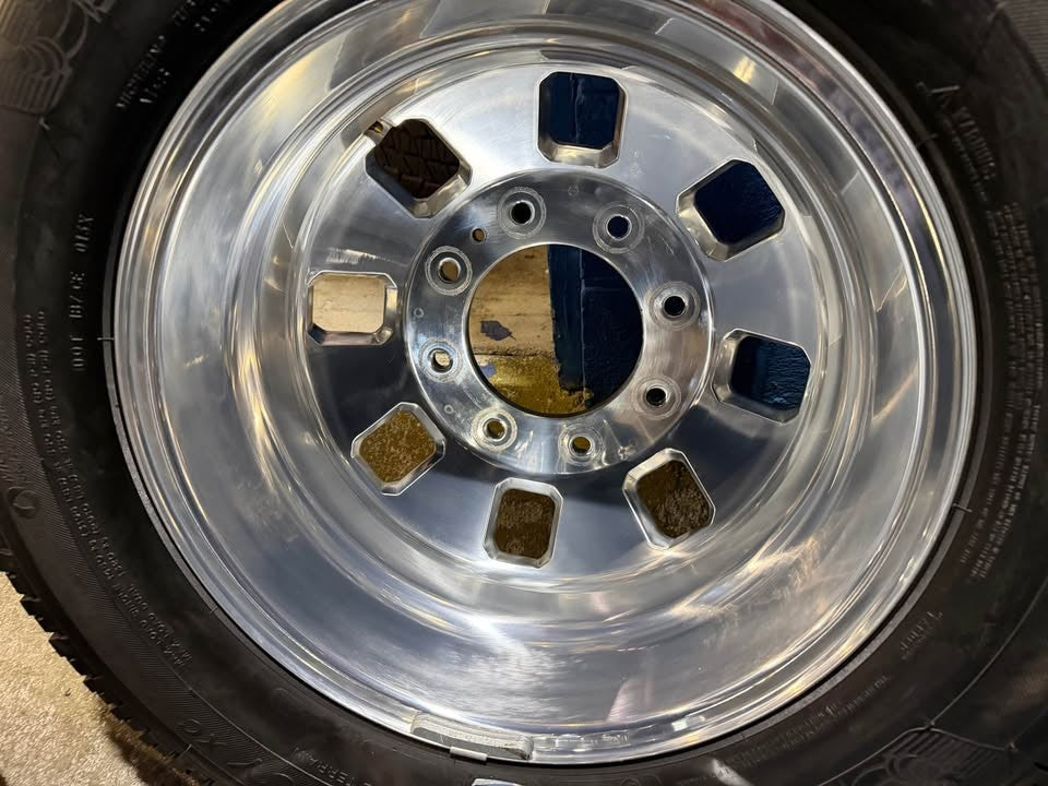 NEW 2011-2026 GMC Sierra 3500 Silverado 3500 Dually Denali High country OEM 18” Wheels/tires 8x210